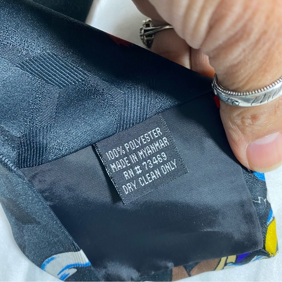 Christmas Looney tunes Tie Bugs Bunny Tasmanian Devil Tie Vintage 80s 90s NWT - Picture 4 of 6